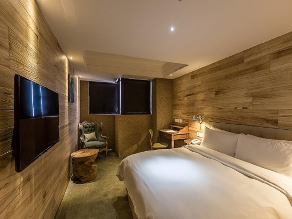 Inhouse Hotel Тайчжун Экстерьер фото